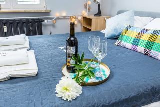 Serene Apartment in the City Center - by Upstairs - Krakau - 0