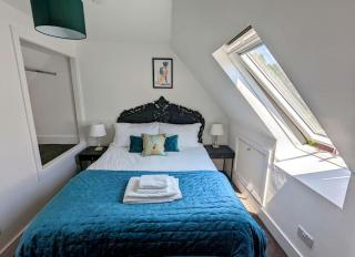 The Livery Cottage at Cefn Tilla Court, Usk - 8