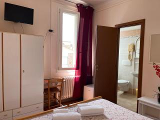 Hotel Ellymar - 9
