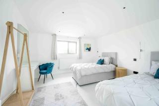 Karenza Luxury Cornish escape - 1