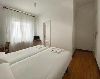 Pensión Residencia J. Lago - Muros - 4