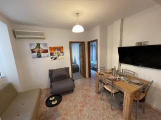 Sunny hill Apartment - Golem - 5
