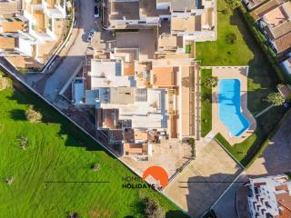 #071 Maria Luisa by Home Holidays - 1