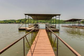 Lakefront Versailles Vacation Rental with Dock! - - 9