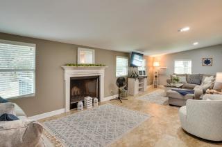 Lakefront Home with Screened Porches in Frostproof! - Frostproof - 6