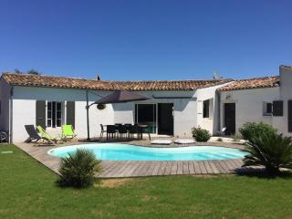 Très belle villa, 4 chambres, piscine et jacuzzi - Rivedoux-Plage - 0