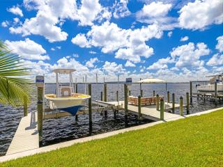 Coral Beach Dream - Cape Coral - 2