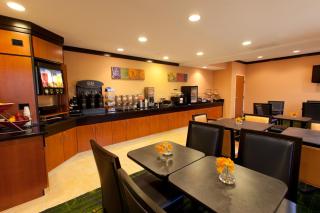 Fairfield Inn & Suites by Marriott Memphis East Galleria - Memphis - 8