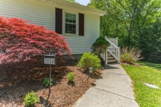 Cozy Bungalow Just Minutes from Mystic, Westerly Beaches, Boating and Casinos! bungalow - 9