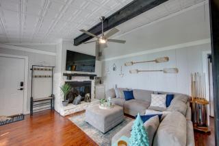 Home On Lake Bob Sandlin with Private Boat Dock! - Pittsburg - 9