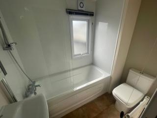 Golden Palm Resort - The Cambridge Deluxe - Coastal Caravan Breaks - Chapel Saint Leonards - 4