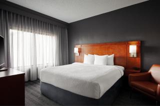 Courtyard by Marriott St. Louis Downtown West - Saint Louis - 3