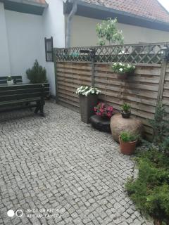 Konik Bar i Pokoje Gościnne - Kadyny - 1