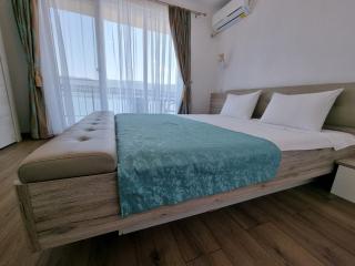 Casa Soarelui - Eşelniţa - 3