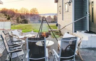 5 Bedroom Lovely Home In Bjoa - Utbjoa - 2