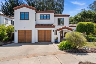 Gorgeous Santa Cruz Villa - Modern Beachside Paradise with NEW Hot Tub & Fast Wi-Fi - Santa Cruz - 6