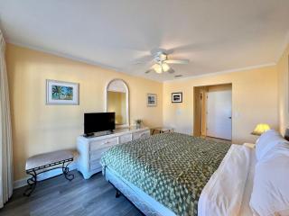 Sandpiper Cove 1117 - 2