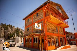 TARAMURI HOTEL & TOURS - 5