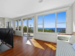 Landis On Pollack - Woolgoolga - 7