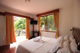 Lava House Hostal - 0