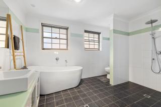 Palm Beach House - Arrawarra - 7