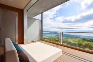 Bettei Amafuru Oka - 2