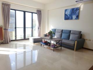 河畔暮光-安平包棟民宿-電動麻將ktv停車 - 6