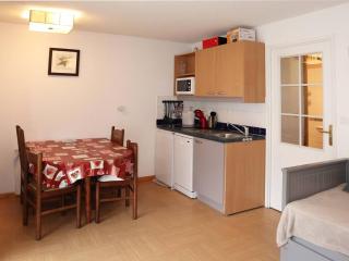 Studio aux Orres 1800m avec Piscine, Terrasse, et Accès Direct aux Pistes - FR-1-322-525 - Les Orres - 9