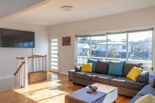 Bright and Breezy - Sussex Inlet - 3