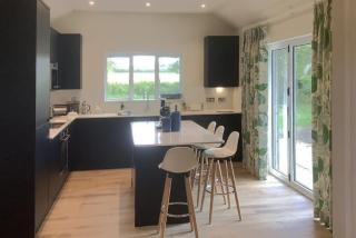East Lodge - 1