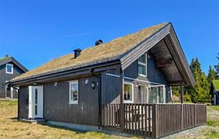 4 Bedroom Amazing Home In Lillehammer - Lillehammer - 9
