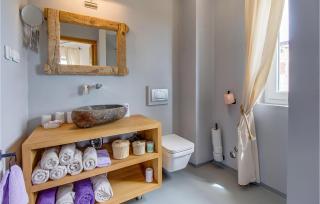 3 Bedroom Stunning Home In Plat - 5