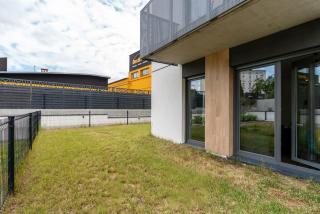 Apartments with Garden Dmowskiego 81 by Noclegi Renters - Poznań - 7