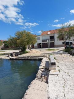 Apartman Luka - Jadrtovac - 0