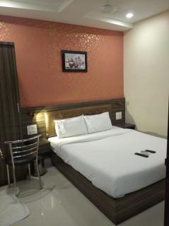 Orange International-SANTACRUZ - Mumbai - 0