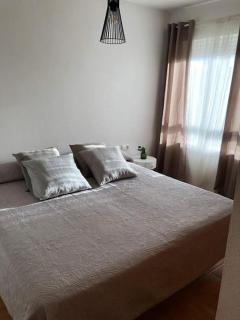 Soleado apartamento con piscina y terraza privada. - Albir - 5