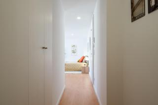 Host Wise - Comfy Sunny Flat - Prime Location - 3