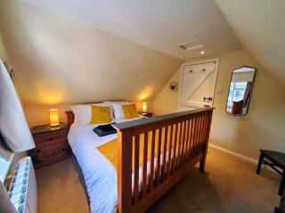 Court Cottage, 2 bed period house - 4