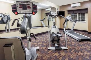 Microtel Inn & Suites by Wyndham Macon - 5
