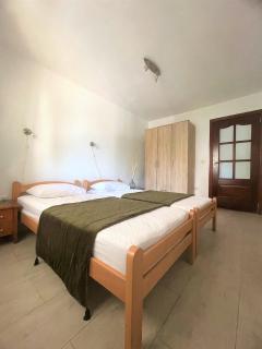 Nice apartment (2) for 2-4 in 60m to beach - Radovići - 5