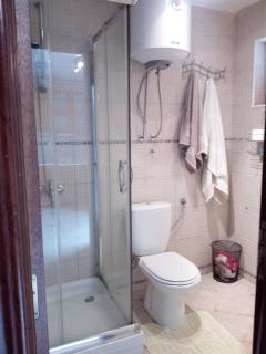Nice apartment (2) for 2-4 in 60m to beach - Radovići - 2