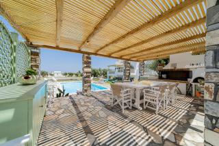 JKG OIKIA - Agia Anna Naxos - 4