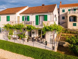 Apartman A`Mare - Postira - 8