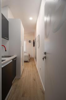 Apartments & rooms SIX - 2