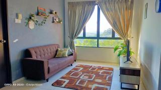 TOP Muzaffar Homestay - 9