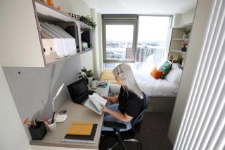 For Students Only Ensuite Bedrooms with Shared Kitchen at LIV Student in Belfast - Belfast - 2