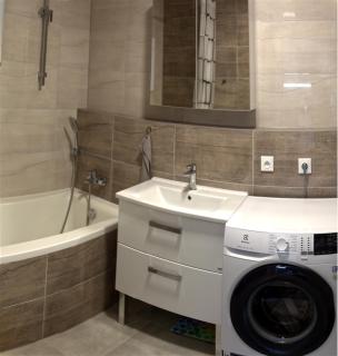 New 1 bdr, w/private parking - 3