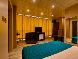 Ace Prime Hotel - Greater Noida - 4