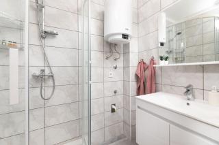 Apartments Danica by EL-PI TOURS - Njivice - 1