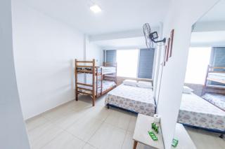 Pé na Areia na Praia da Guilhermina - Praia Grande - 6